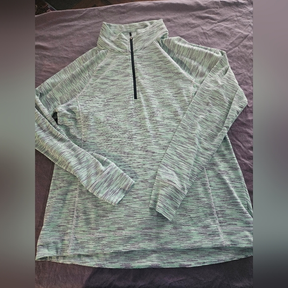 T by TALBOTS 1/2 ZIP PULLOVER UPF 50 WOMENS LG - Picture 1 of 4